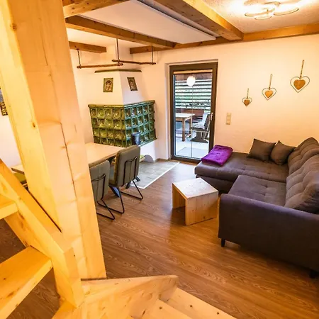 Sam's Chalet *