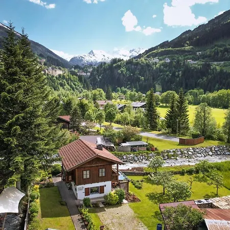 Alpstuga Sam's Chalet