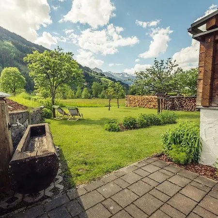 Sam's Chalet